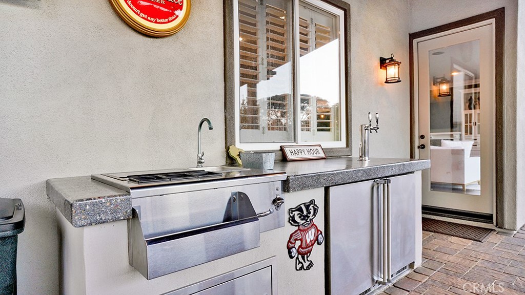 473 Camino Flora
