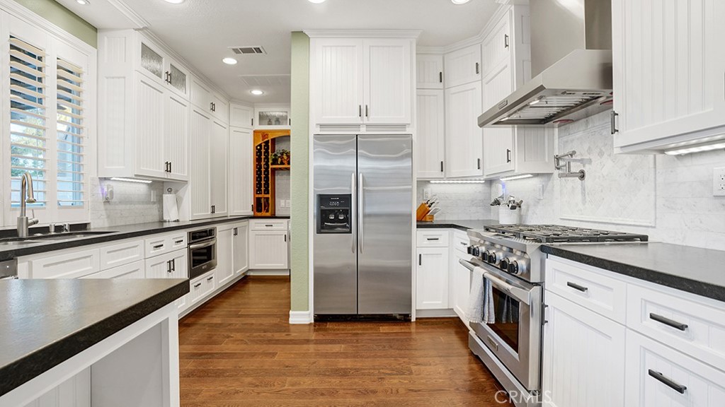 473 Camino Flora