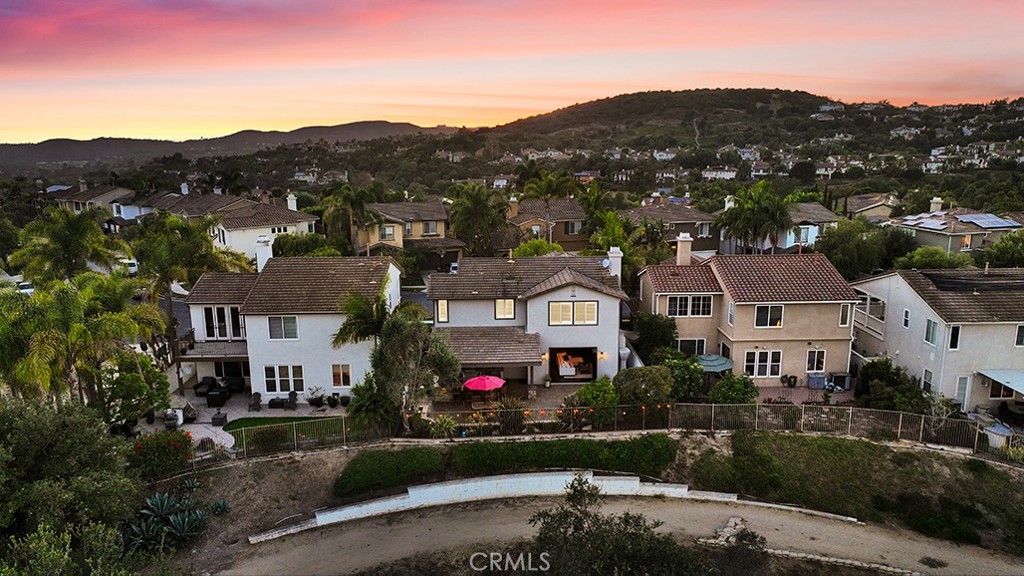 473 Camino Flora