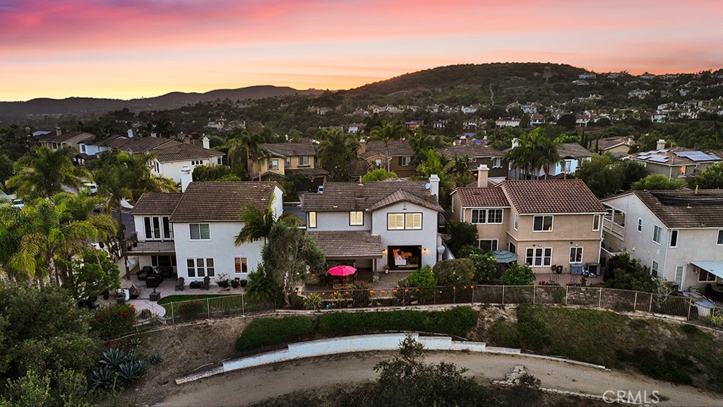 473 Camino Flora