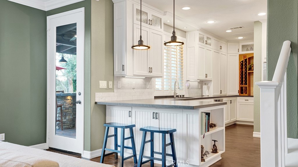 473 Camino Flora