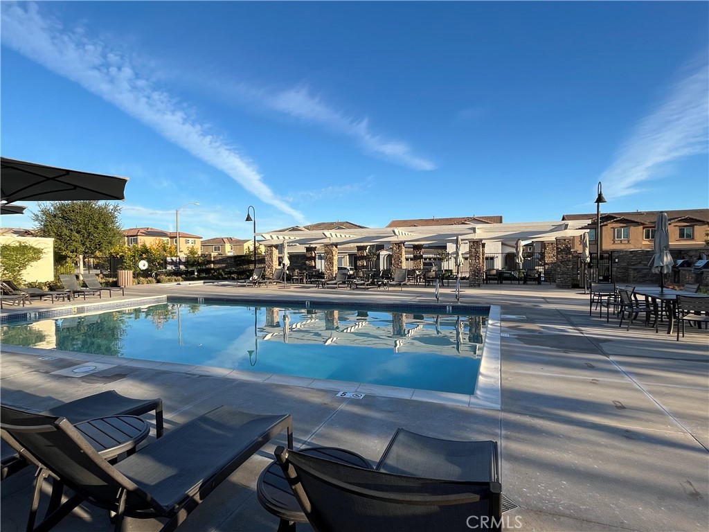 41250 Winterberry Street