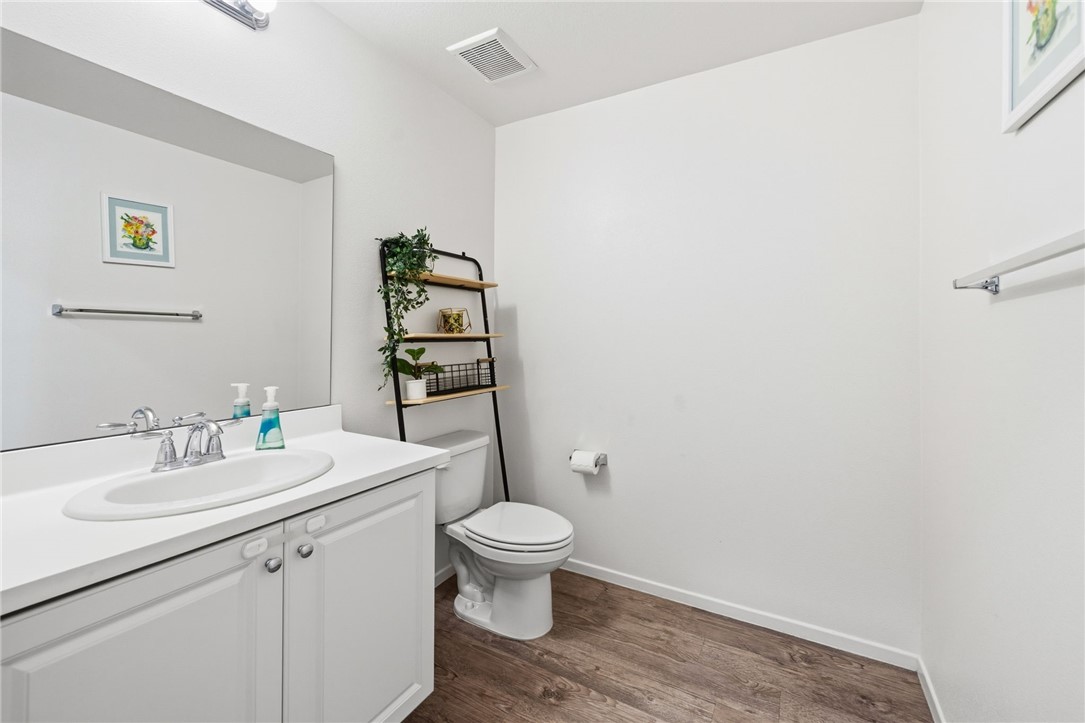 41250 Winterberry Street