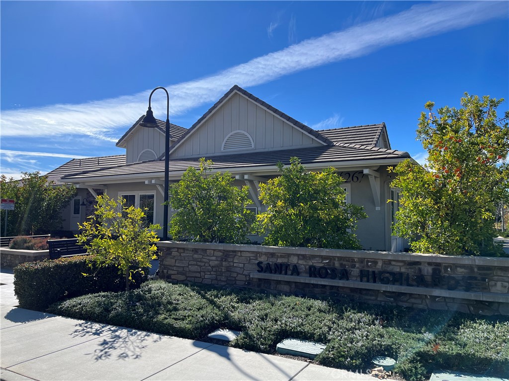 41250 Winterberry Street