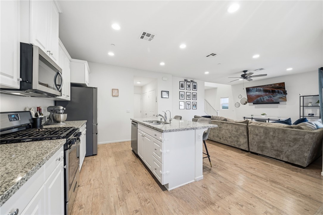 41250 Winterberry Street