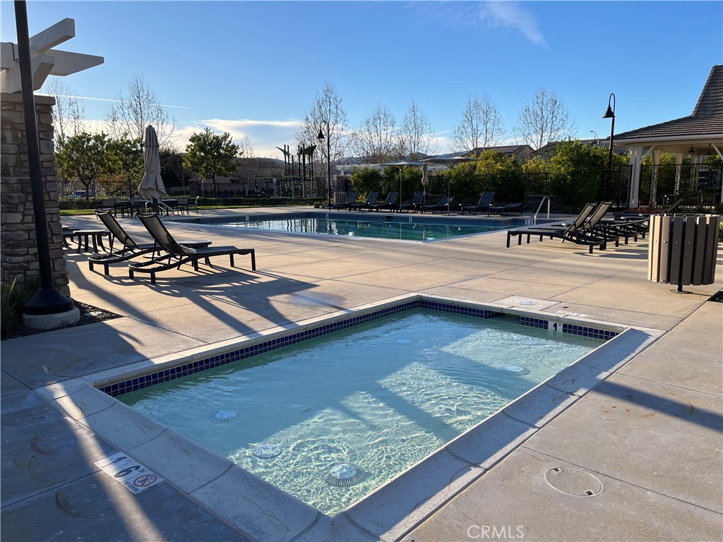 41250 Winterberry Street