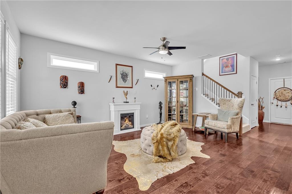 3117 DOGWOOD Drive