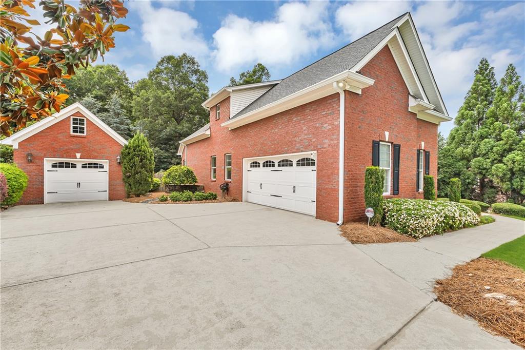 4119 ALAYNA LEE Circle