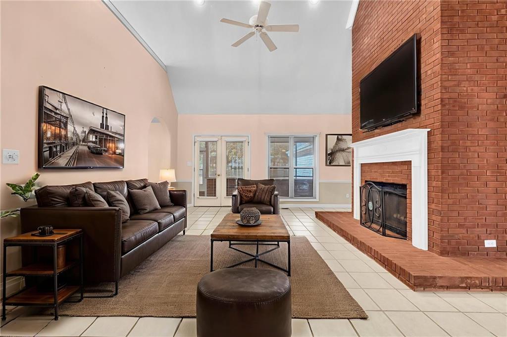 121 TURNER CREEK Drive