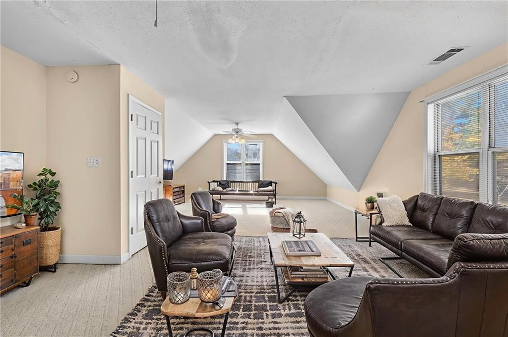 121 TURNER CREEK Drive