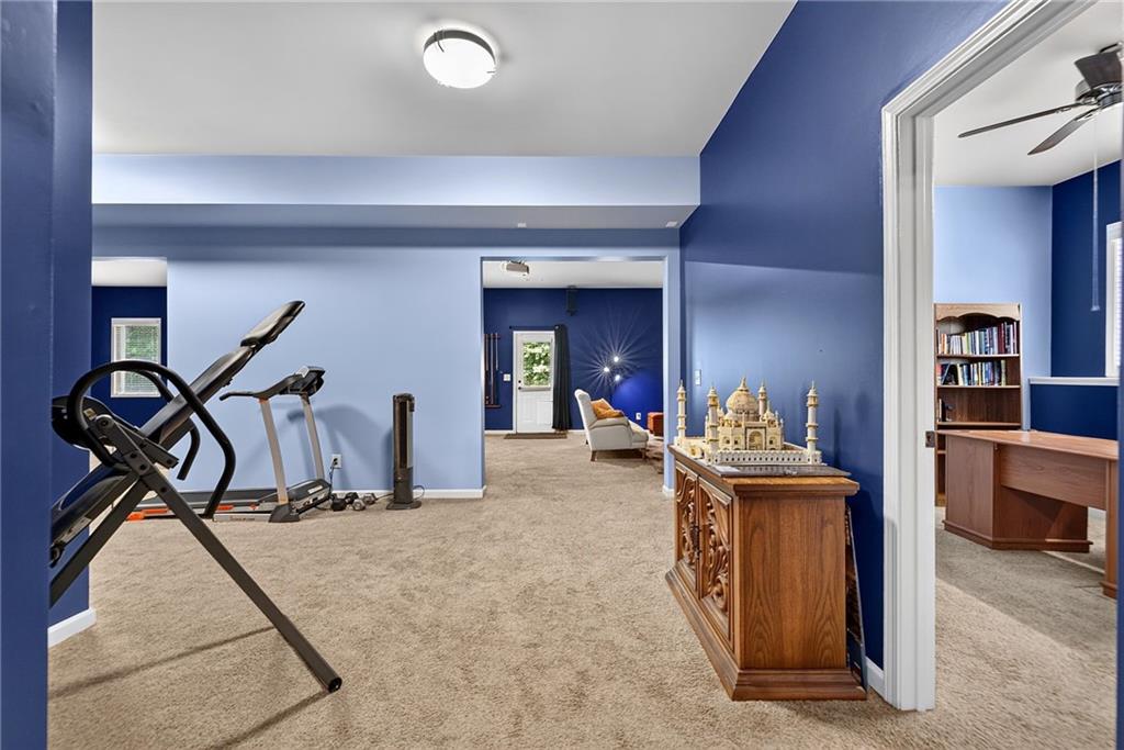 1185 Gallatin Way
