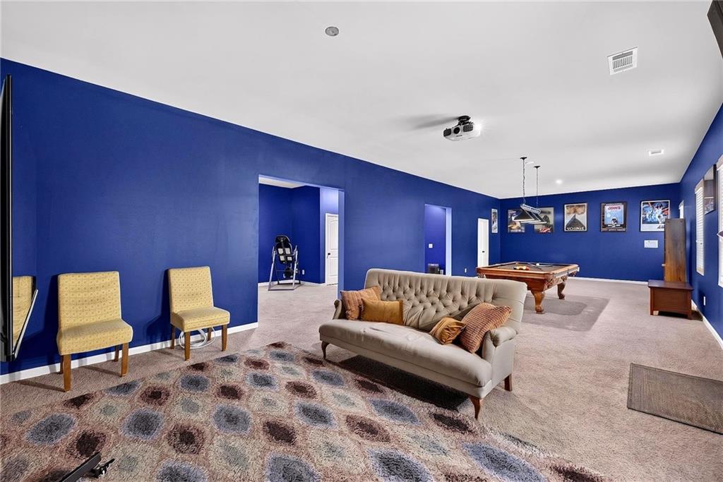 1185 Gallatin Way