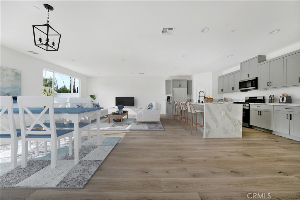 10672 Brookfield Drive