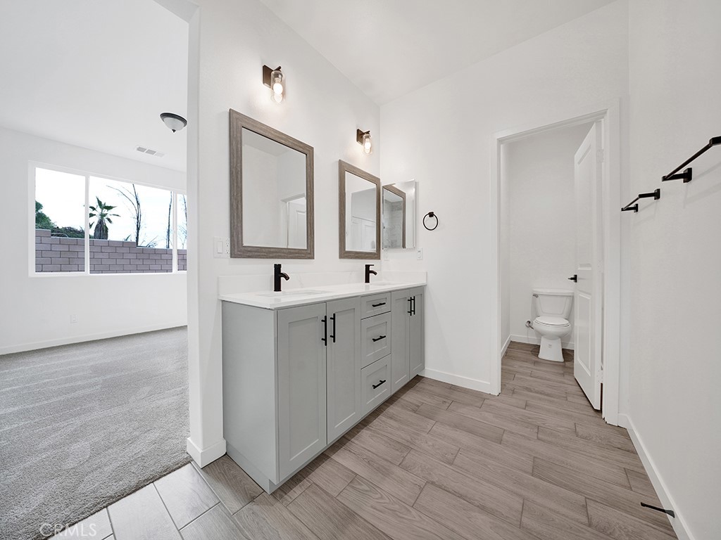 10672 Brookfield Drive