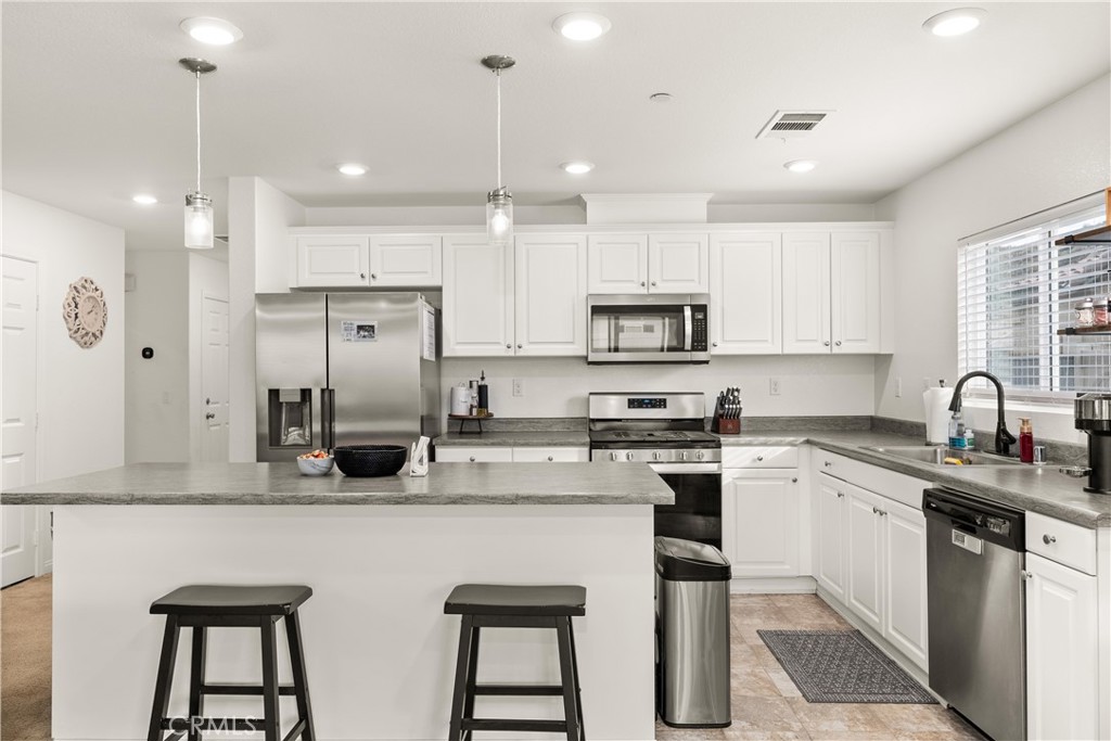 27902 Calle Talavera