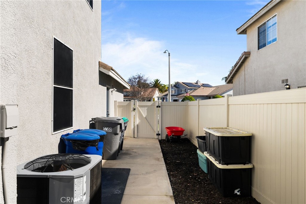 40597 Symphony Park Lane