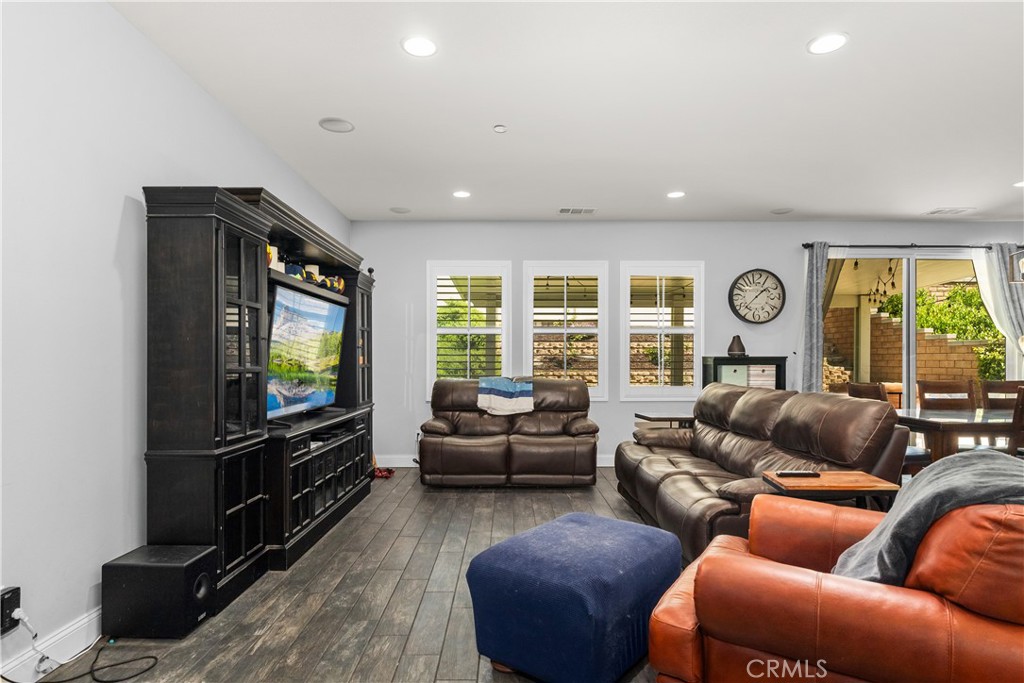 7638 Prairie Drive