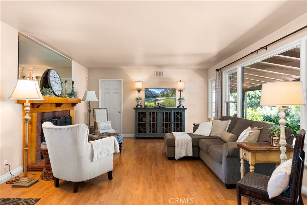 1315 La Arriba Drive