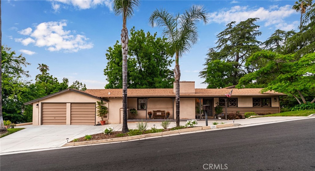 1315 La Arriba Drive