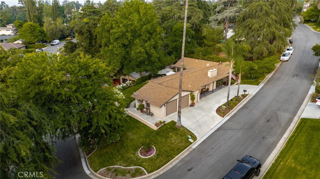 1315 La Arriba Drive