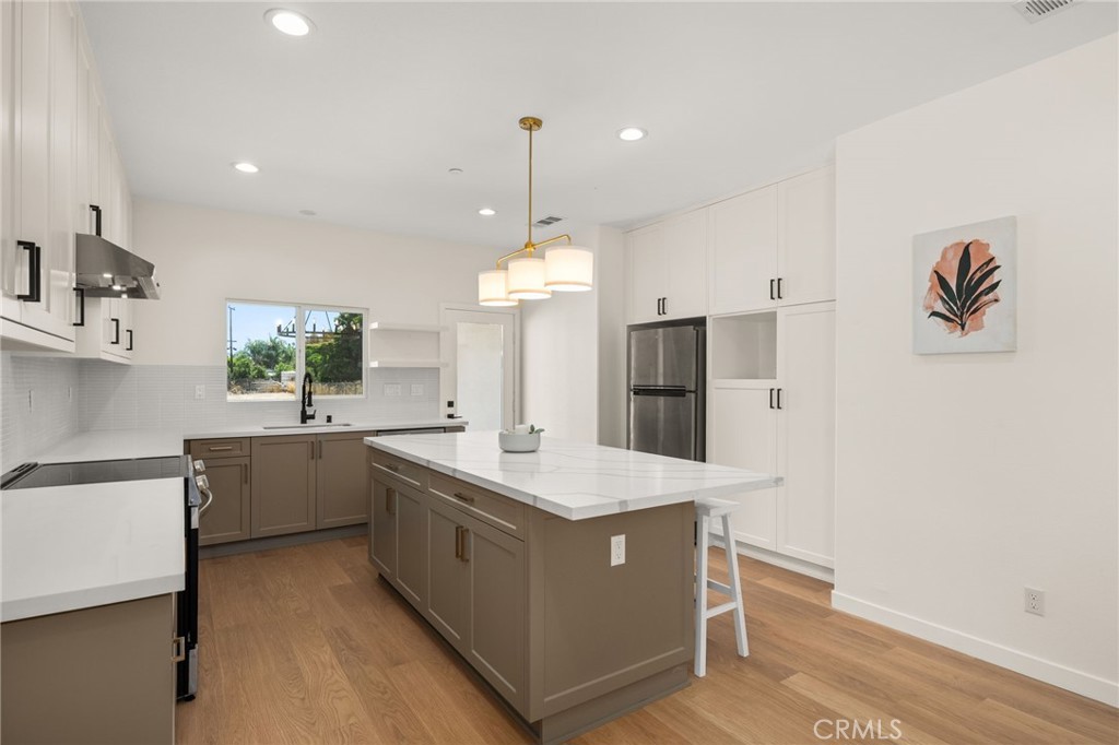 135 N Vicentia Avenue