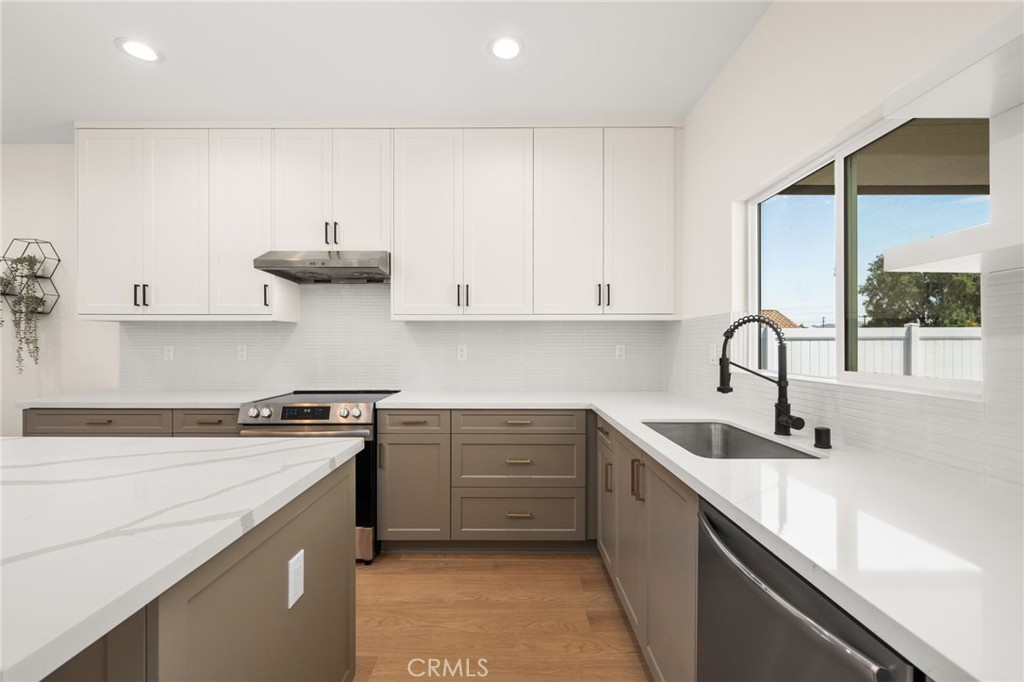 135 N Vicentia Avenue