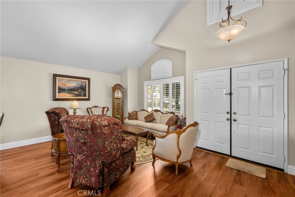 6844 Mission Grove Parkway N