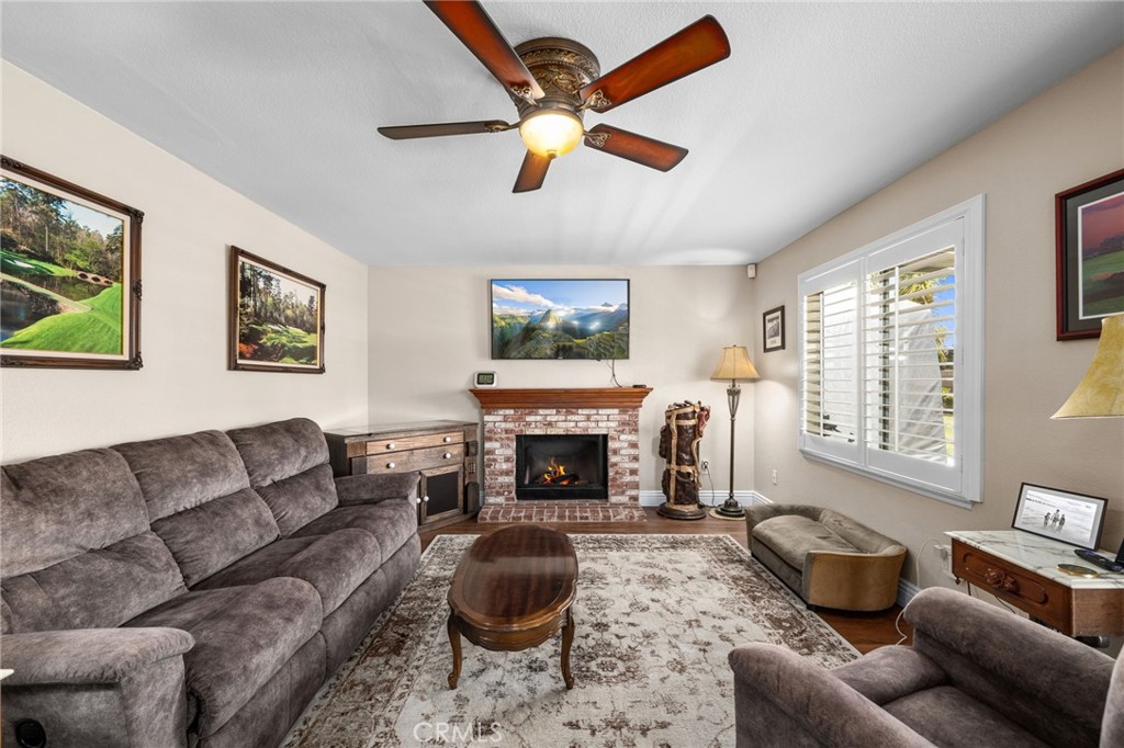 6844 Mission Grove Parkway N