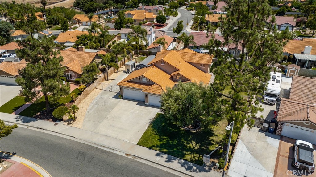 6844 Mission Grove Parkway N