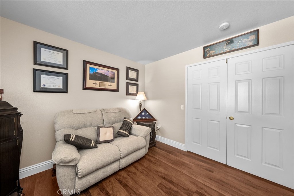 6844 Mission Grove Parkway N