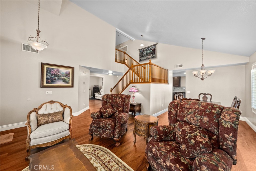 6844 Mission Grove Parkway N