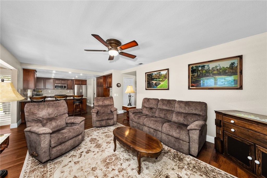 6844 Mission Grove Parkway N