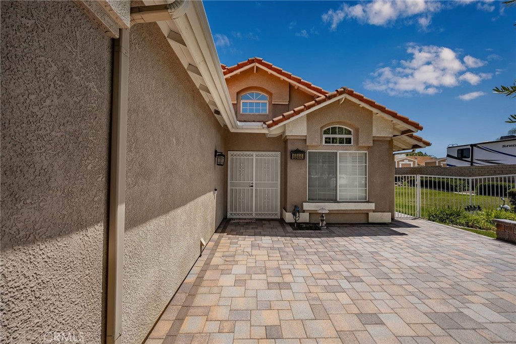 6844 Mission Grove Parkway N