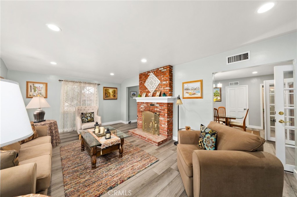 5180 Stonewood Drive