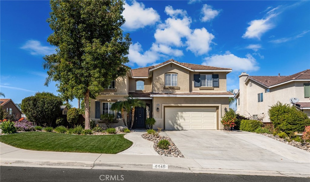 8445 Lindenhurst Street