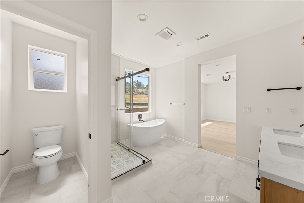 5979 Copperfield Avenue