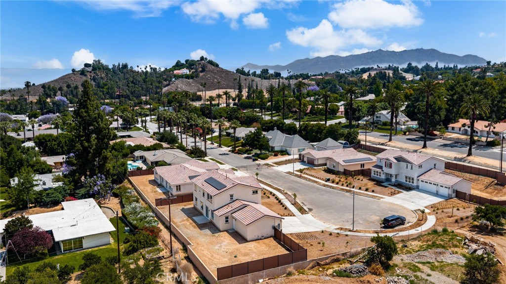 5979 Copperfield Avenue