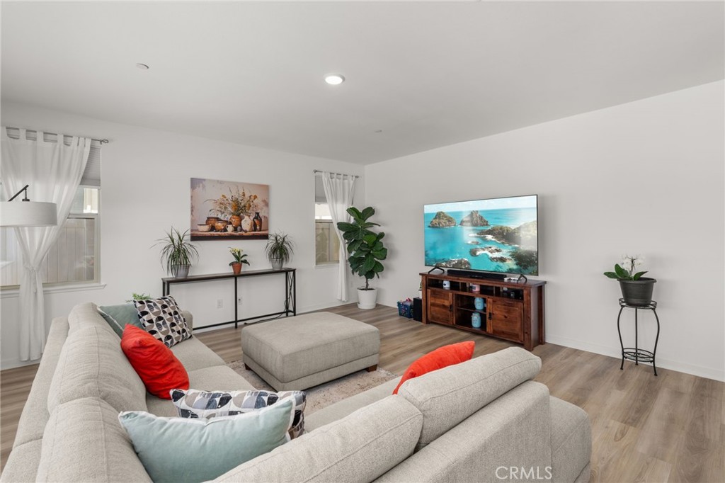 5756 Quicksilver Way