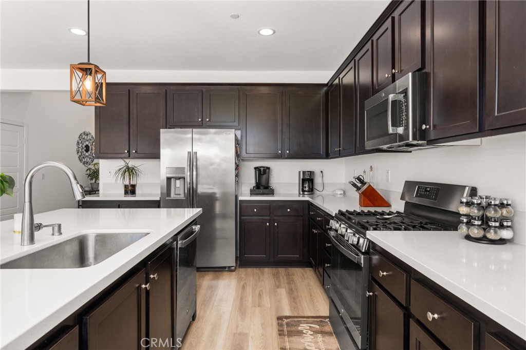 5756 Quicksilver Way