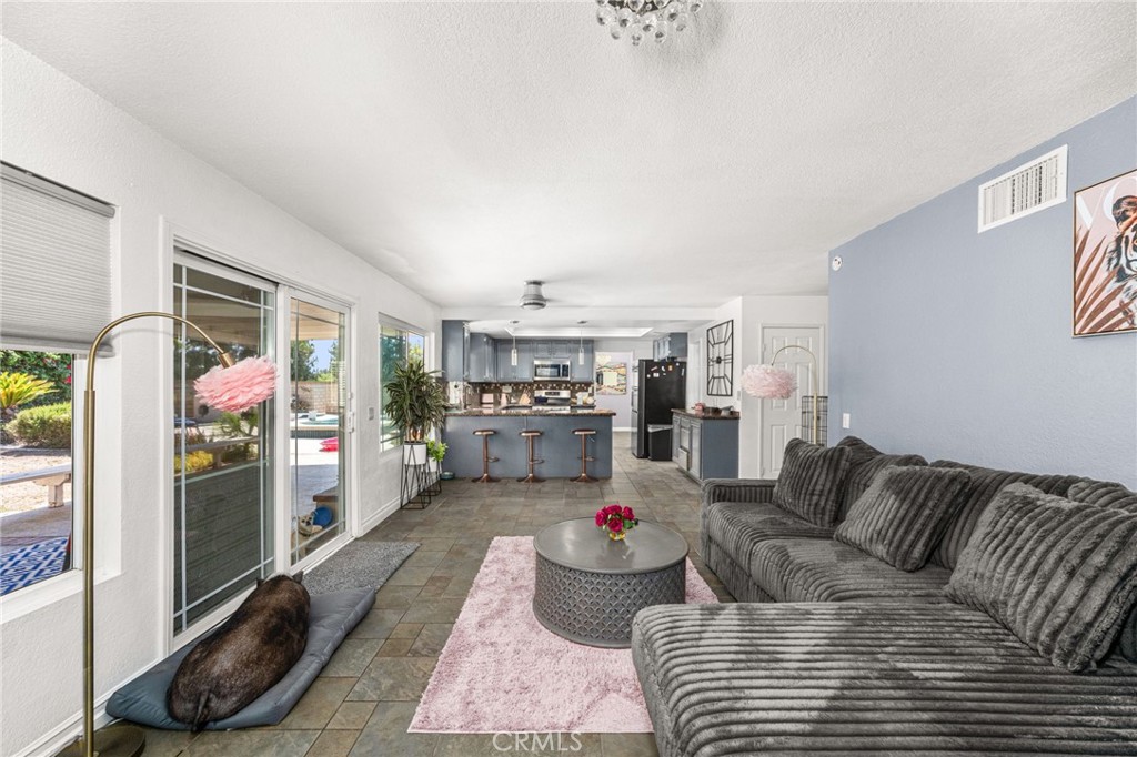 245 Cottonwood Avenue