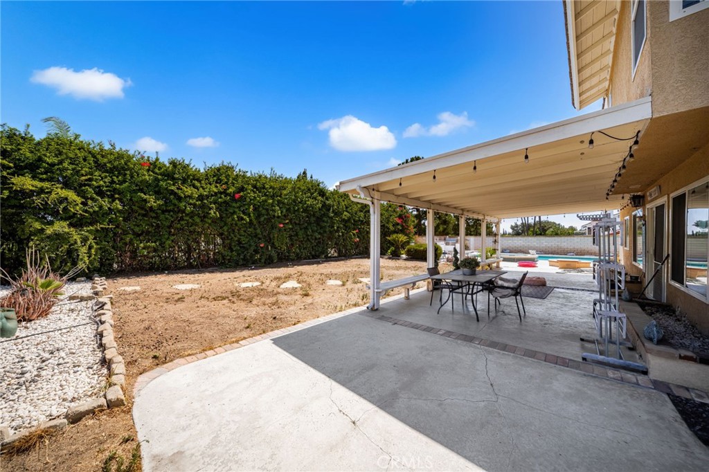 245 Cottonwood Avenue