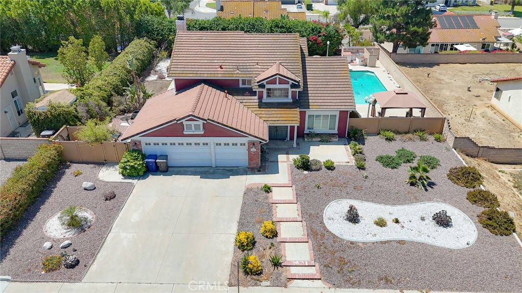 245 Cottonwood Avenue