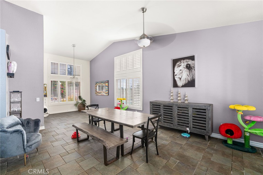 245 Cottonwood Avenue