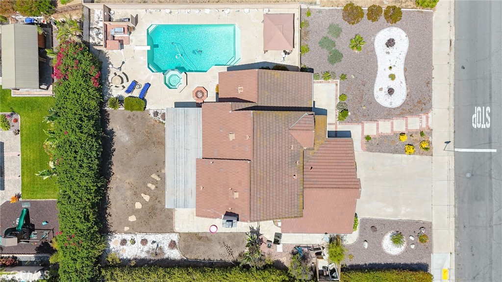 245 Cottonwood Avenue