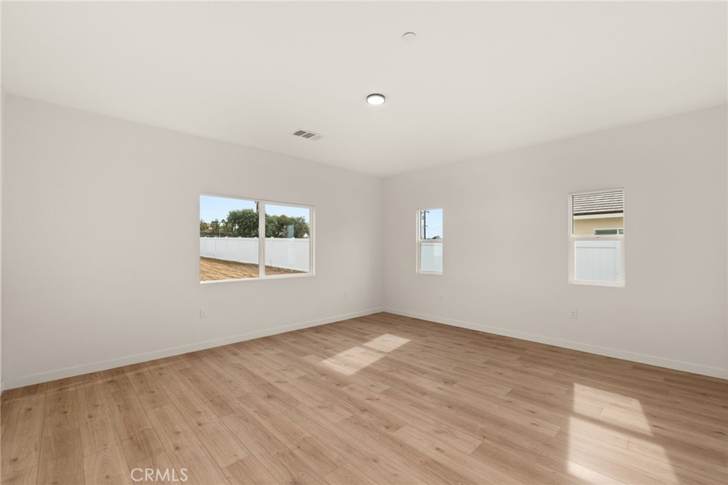29232 Piping Rock