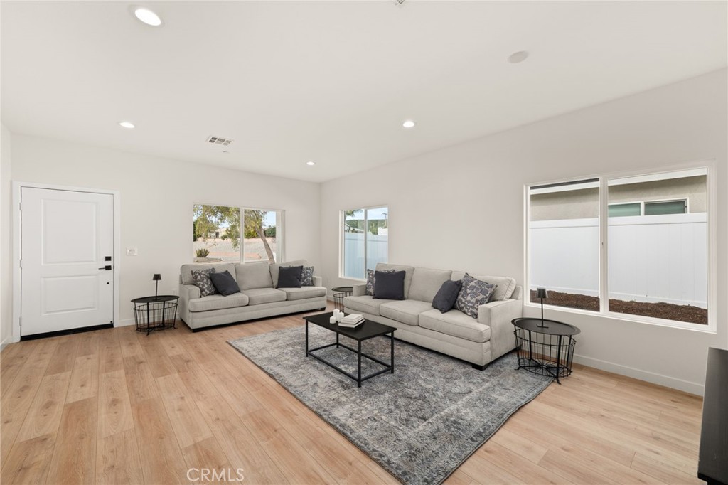 29232 Piping Rock