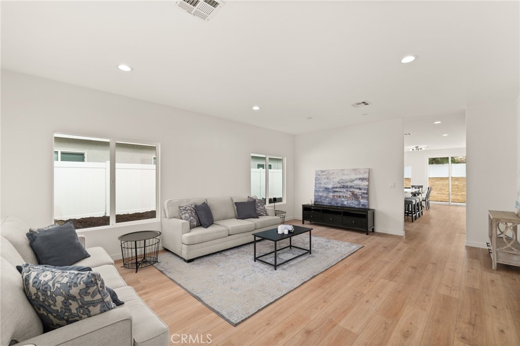 29232 Piping Rock