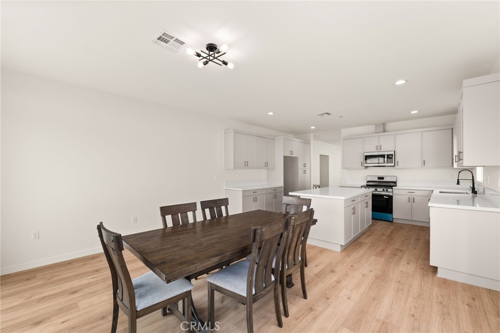 29232 Piping Rock