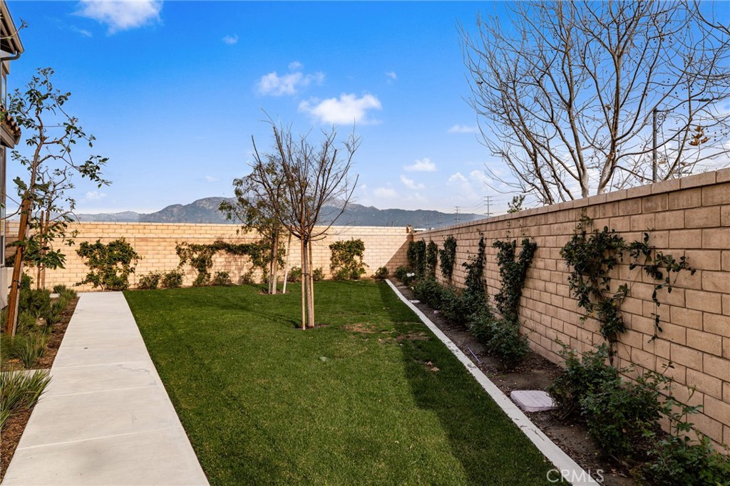 4321 S Cantos Paseo 27