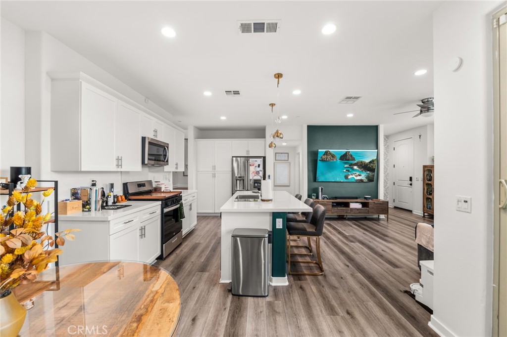 4321 S Cantos Paseo 27